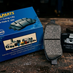 Toyota Vits, Axio front pads