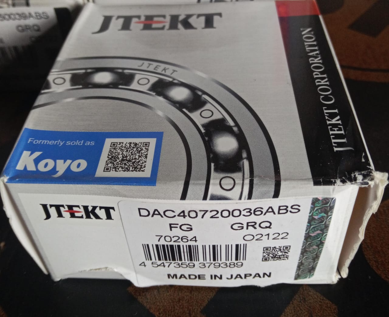 Suzuki Swift front wheel bearing